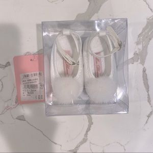 NWT Gift Box Miss Blumarine White Velvet Shoes Size: 2